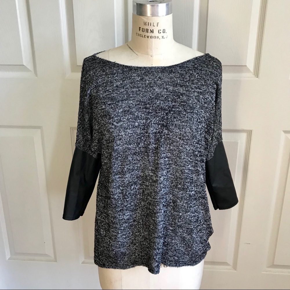 H&M Divided 3/4 Faux Leather Sleeves Gray Top